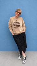 Sudarera camel vintage El mundo necesita mujeres como tu